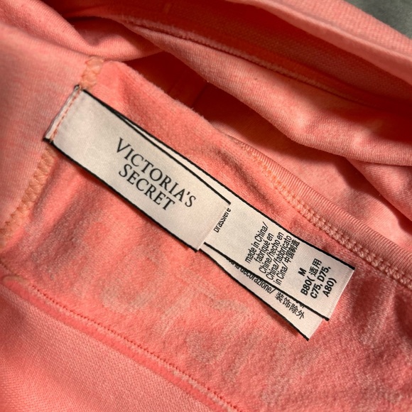 Victoria's Secret Pink Lace Bra with Adjustable Straps - Picture 5 of 5